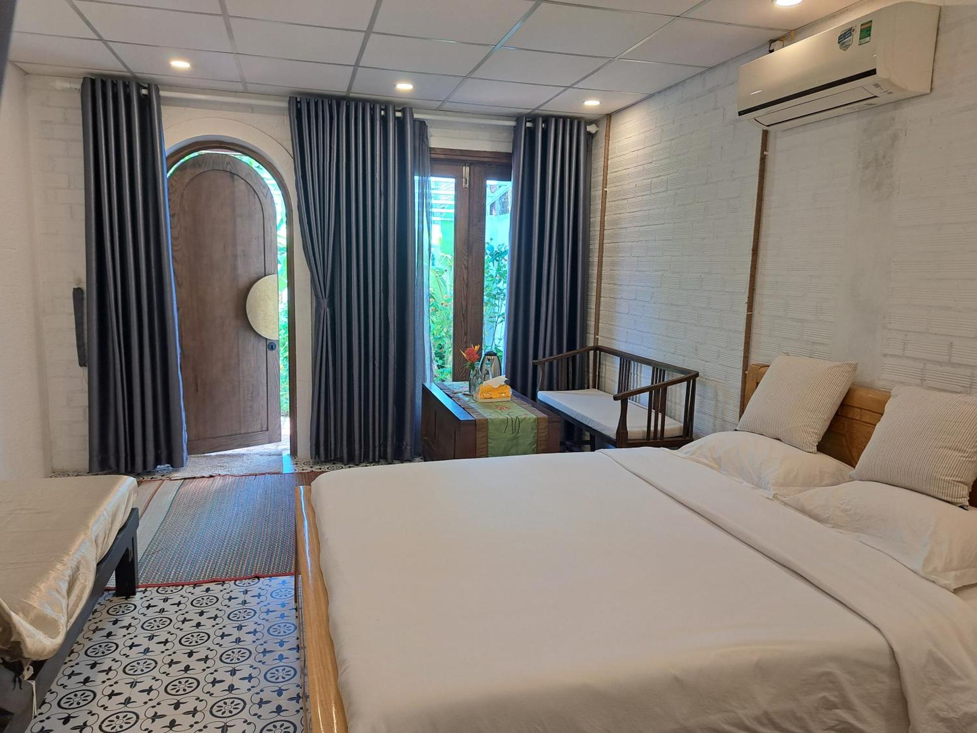 Golden Lotus Spa & Homestay Ap Thien Phuoc Esterno foto